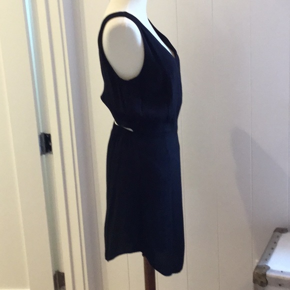 Chelsea 28 open back twist formal dress - Picture 3 of 4